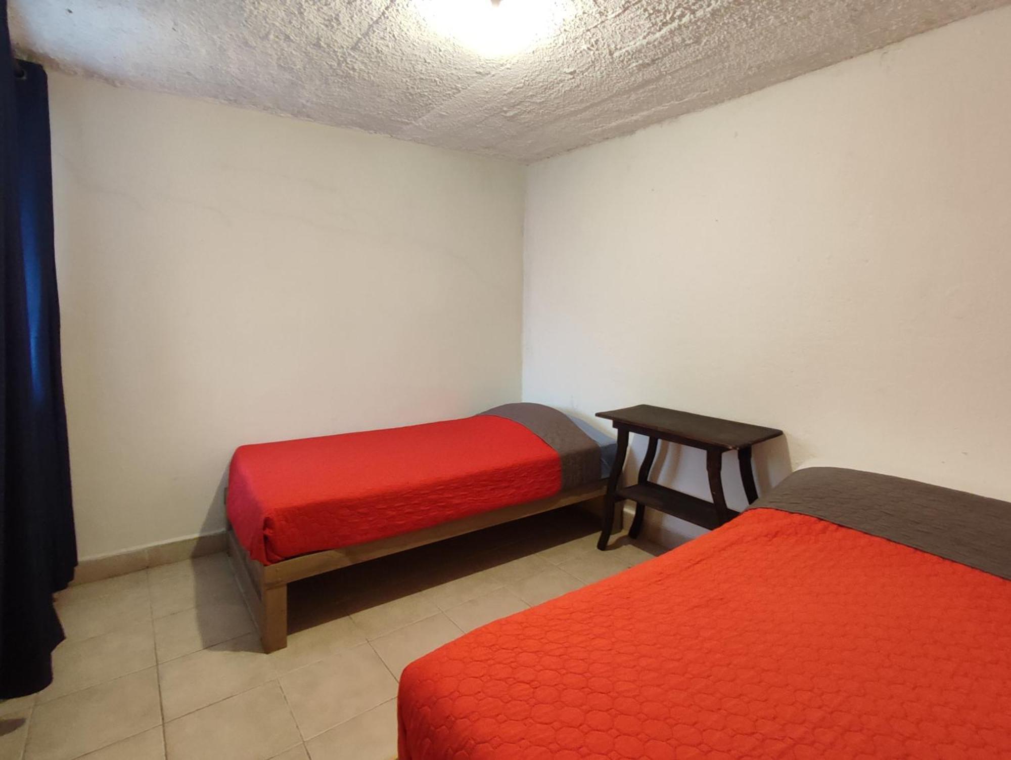 Hostal Ikal Сан-Крістобаль-де-лас-Касас Номер фото